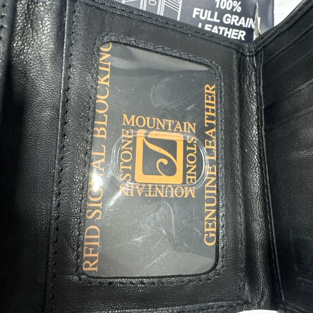 Stone Mountain Men's Leather Wallet Trifold - RFID Protection - Black New In Box